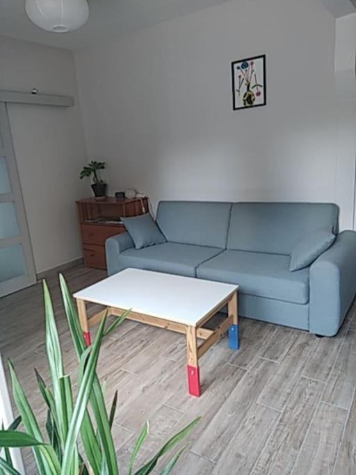 Maison Agreable Avec Stationnement Privatif Angulema Exterior foto